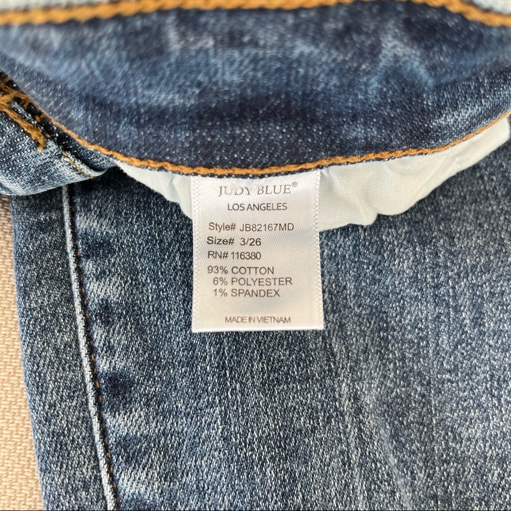 Judy Blue Buffalo Plaid Mid-rise Jeans - Picture 8 of 8